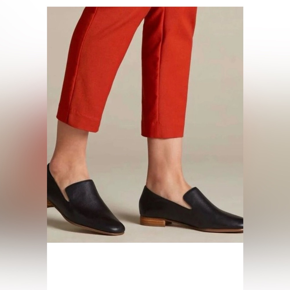 Clarks Black Leather Loafers size 9 1/2